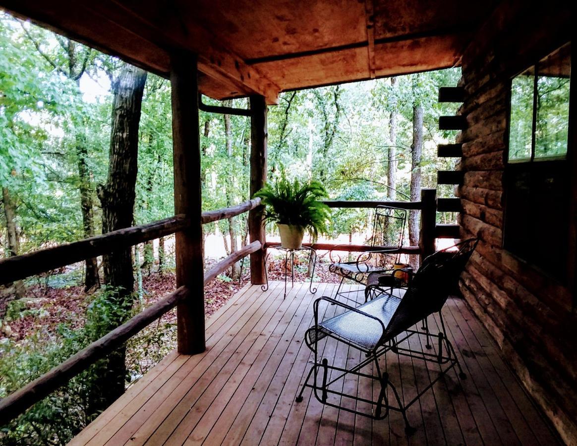Cherokee Mountain Log Cabins 유레카 스프링스 외부 사진